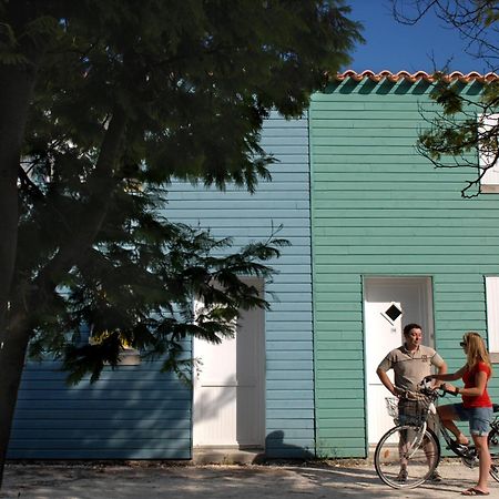 Résidence Odalys Le Village des Amareyeurs Le Château-dʼOléron Extérieur photo