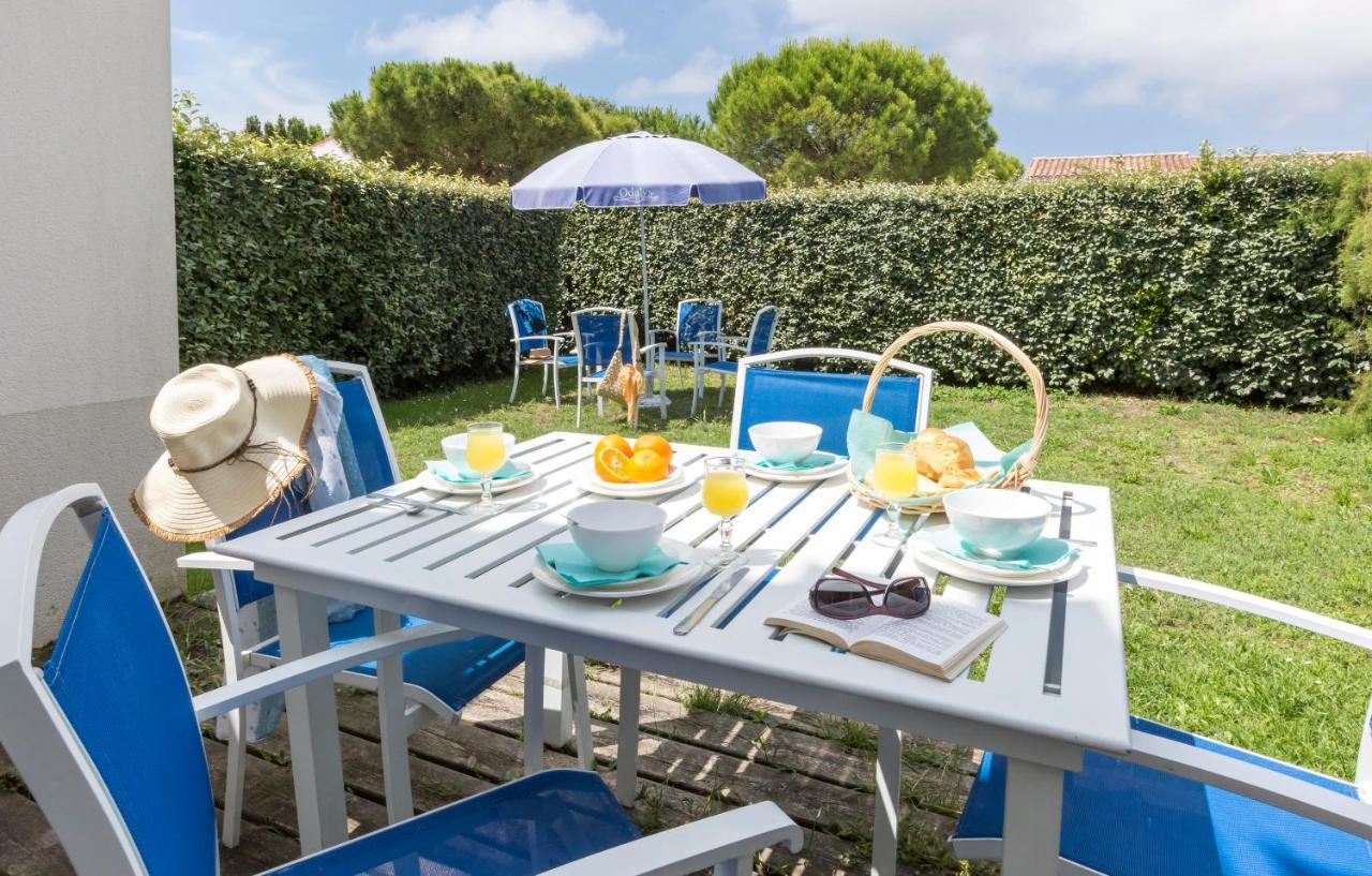 Résidence Odalys Le Village des Amareyeurs Le Château-dʼOléron Extérieur photo