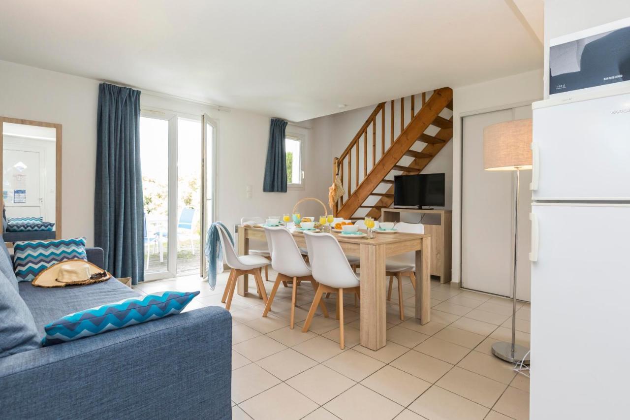 Résidence Odalys Le Village des Amareyeurs Le Château-dʼOléron Extérieur photo