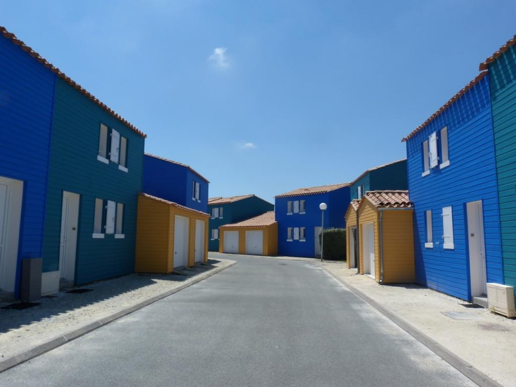Résidence Odalys Le Village des Amareyeurs Le Château-dʼOléron Extérieur photo