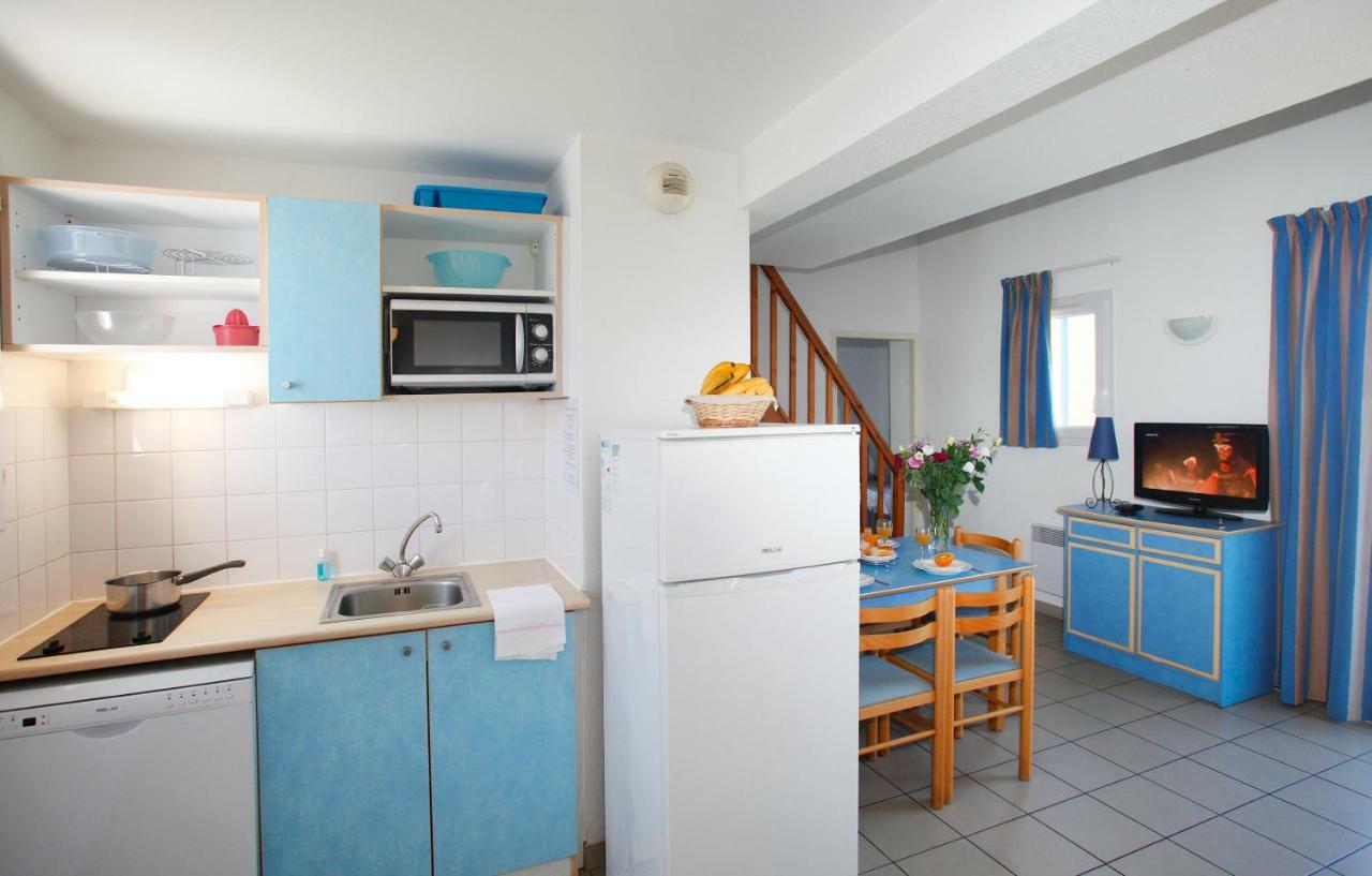 Résidence Odalys Le Village des Amareyeurs Le Château-dʼOléron Extérieur photo